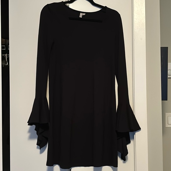 ASOS Dramatic bell sleeve mini dress - Picture 1 of 4